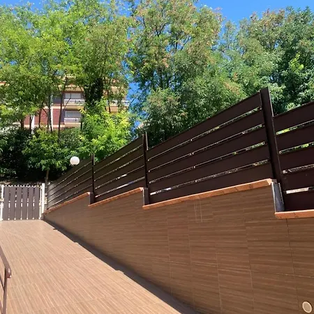Casa Lory B&B 포르미아